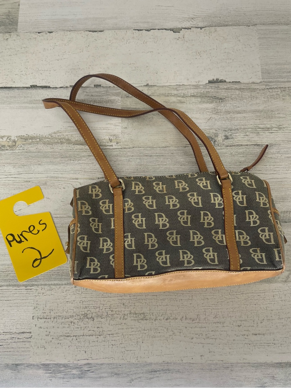 Women's Tan Dooney & Bourke Small Domed Pocket Satchel Bag Top Handle Vintage - Picture 7 of 8